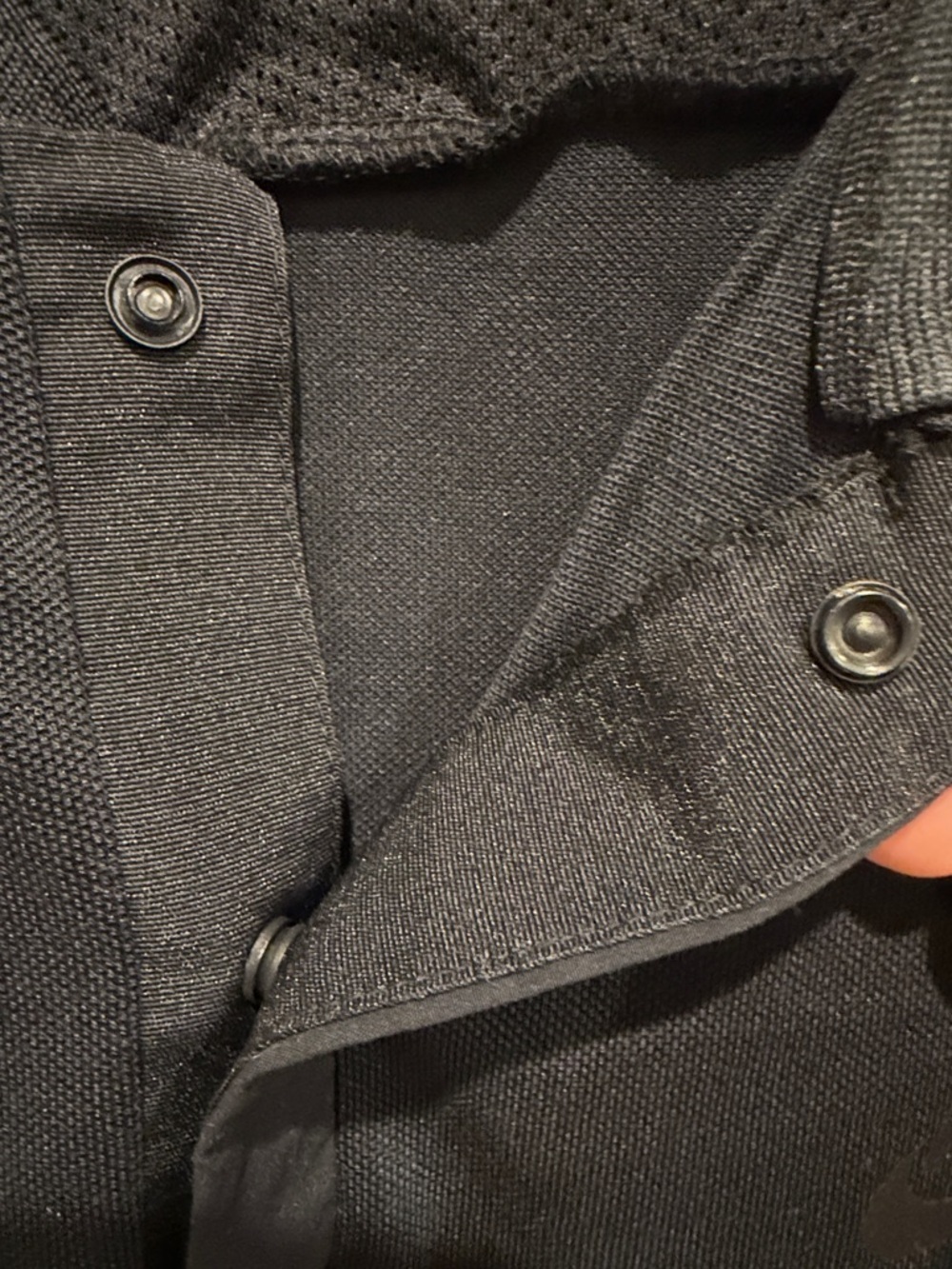 Nike Men’s black Short Sleeve Polo - Picture 4 of 5